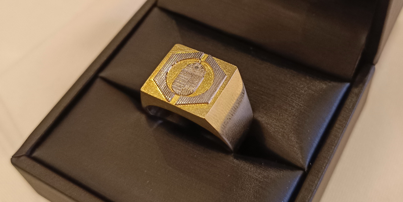 d3